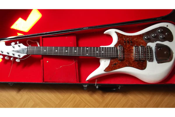 Verkaufe alte Gitarre